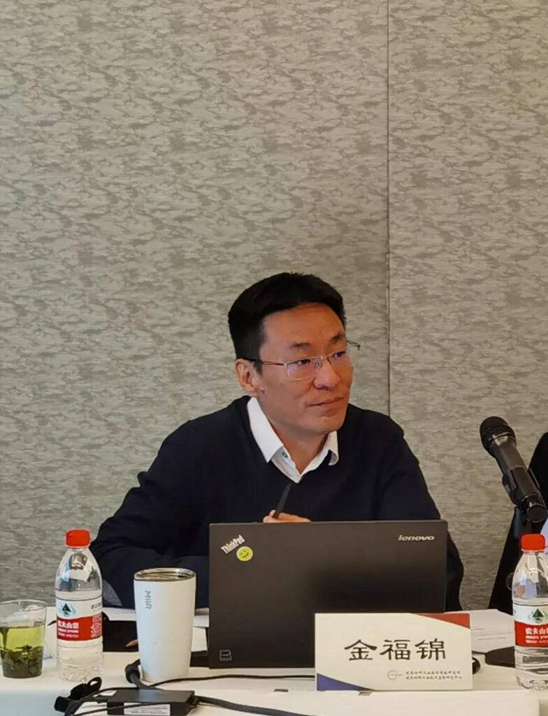 《建筑絕熱用石墨改性擠塑聚苯乙烯泡沫塑料板》標(biāo)準(zhǔn)項(xiàng)目第二次工作會(huì)議在北京召開(kāi)-4-20230902093034